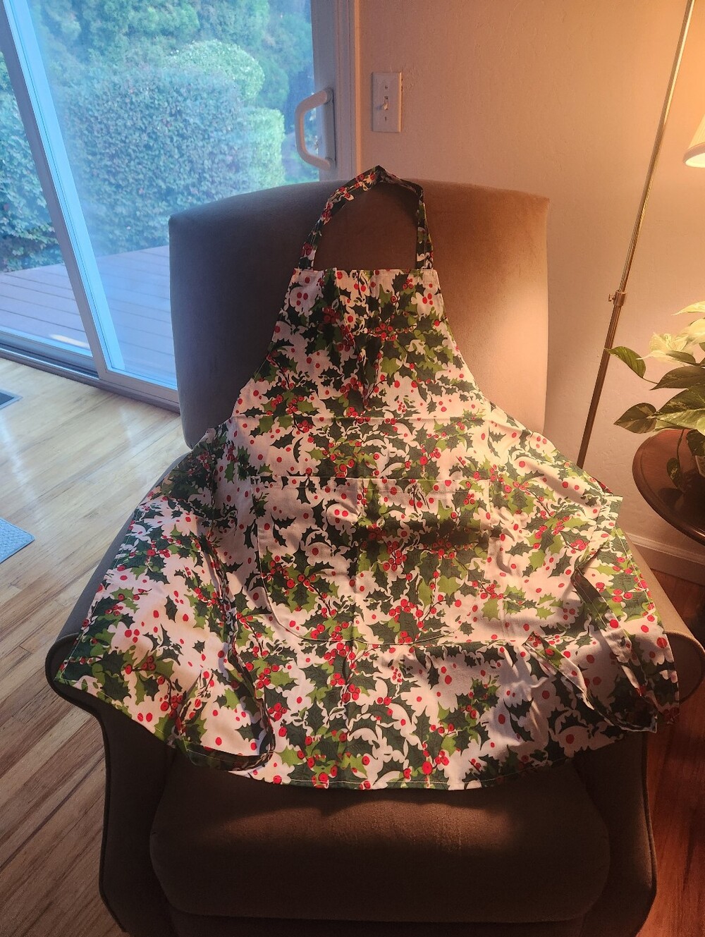 Holiday Holly Print Kitchen Apron in Green & Red